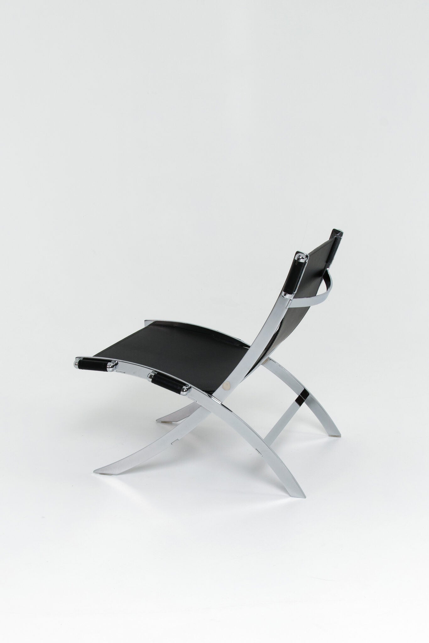 Antonio Citterio, Paul Tuttle A Set of ‘Scissor’ Chairs
