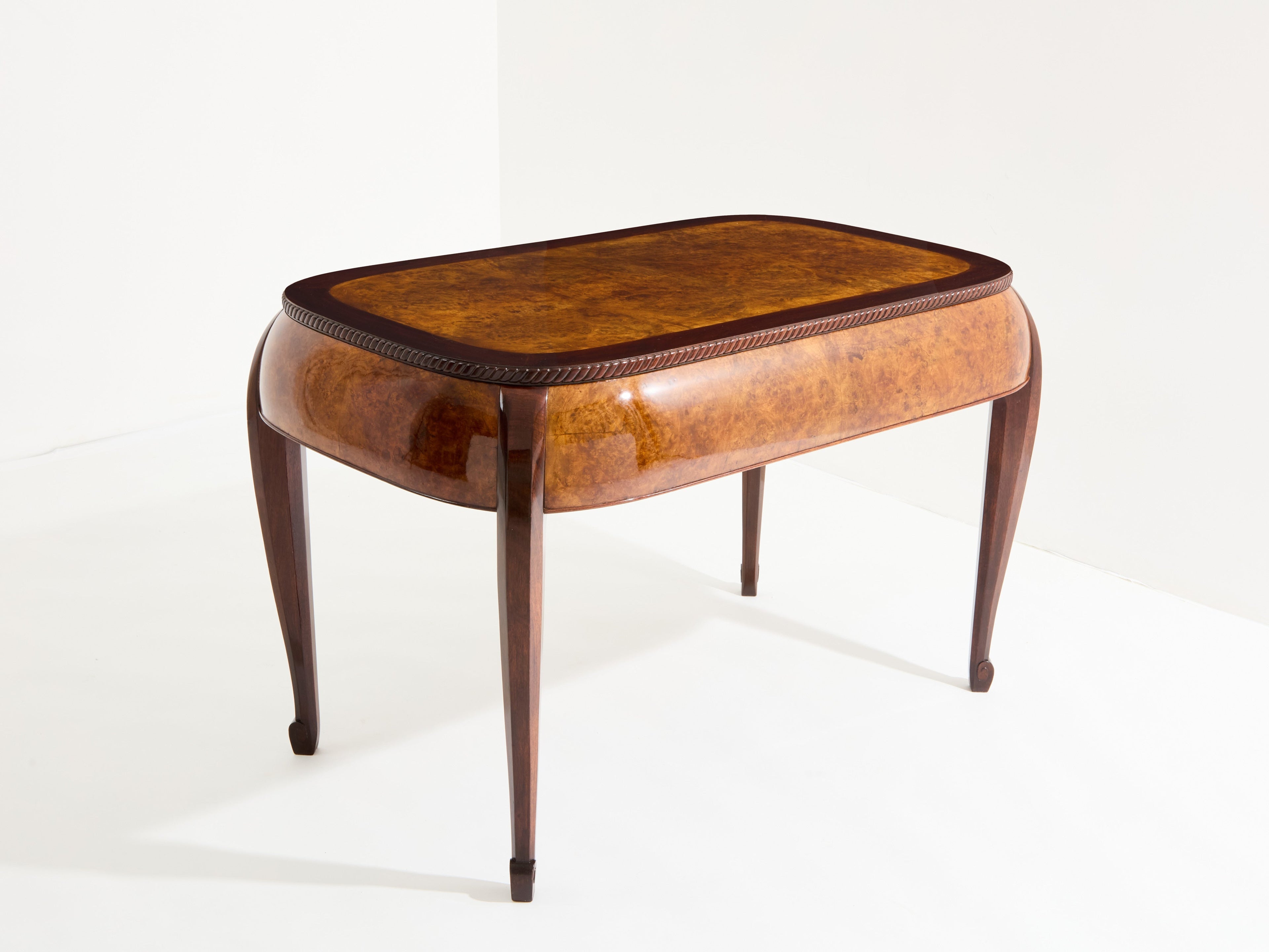 Süe & Mare rosewood and amboyna burl desk 1921