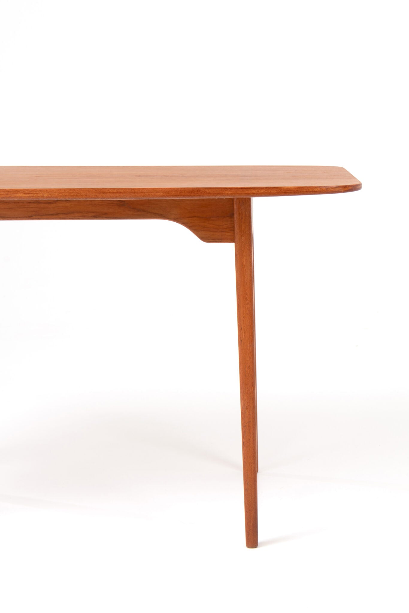 EXCEPTIONAL MID-CENTURY TABLE