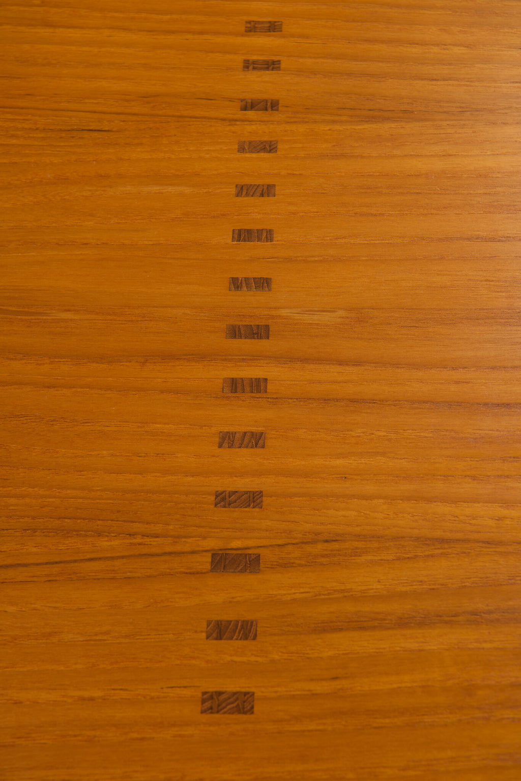 EXCEPTIONAL MID-CENTURY TABLE