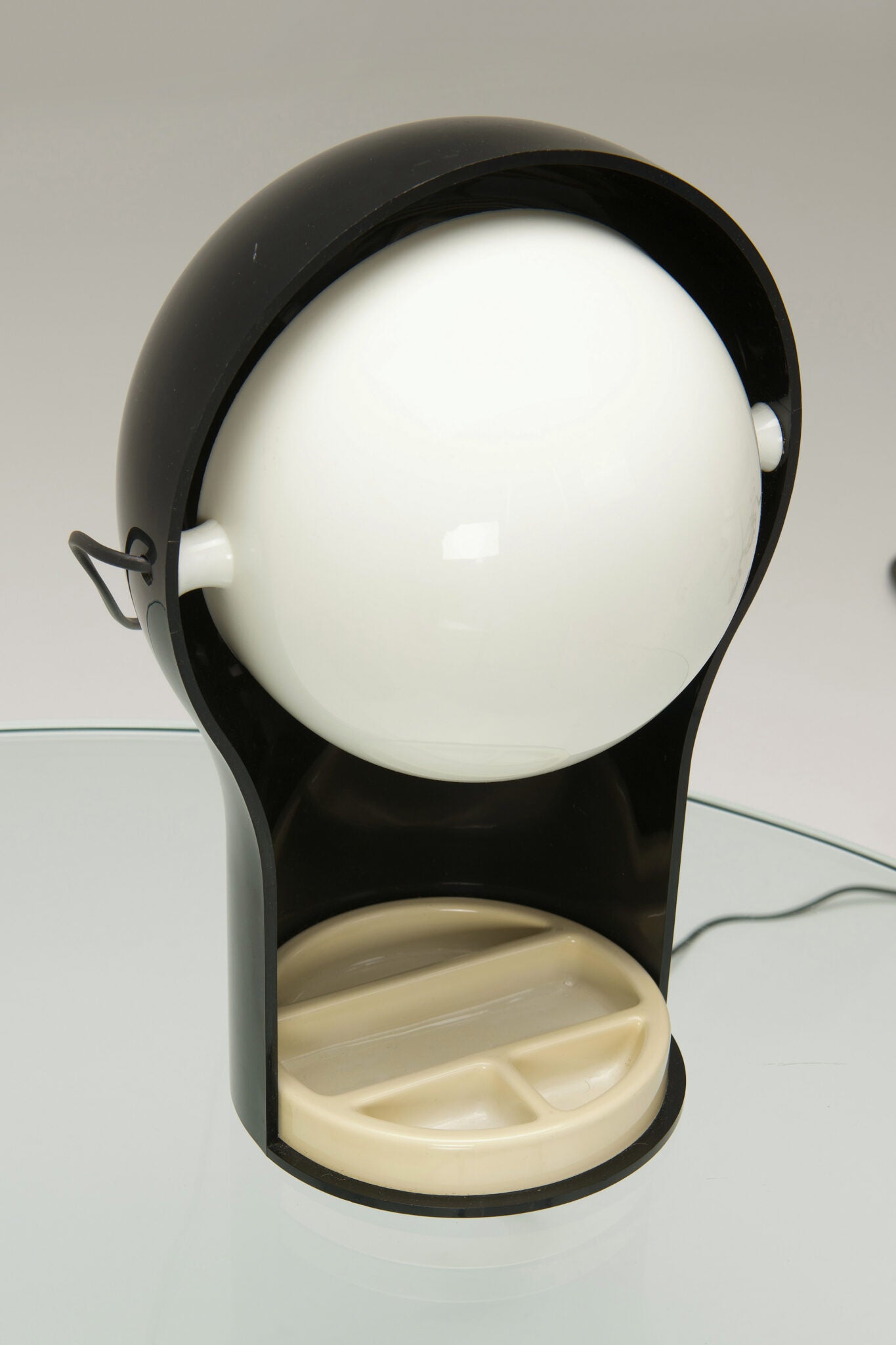 Vico Magistretti Telegono Table Lamp