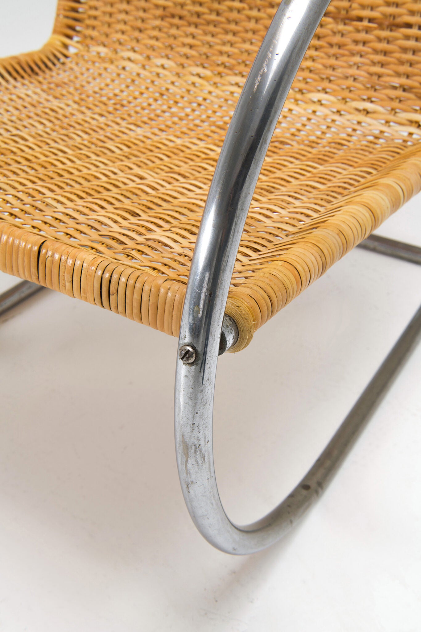 Bas van Pelt Tubular Cantilever Lounge Chair