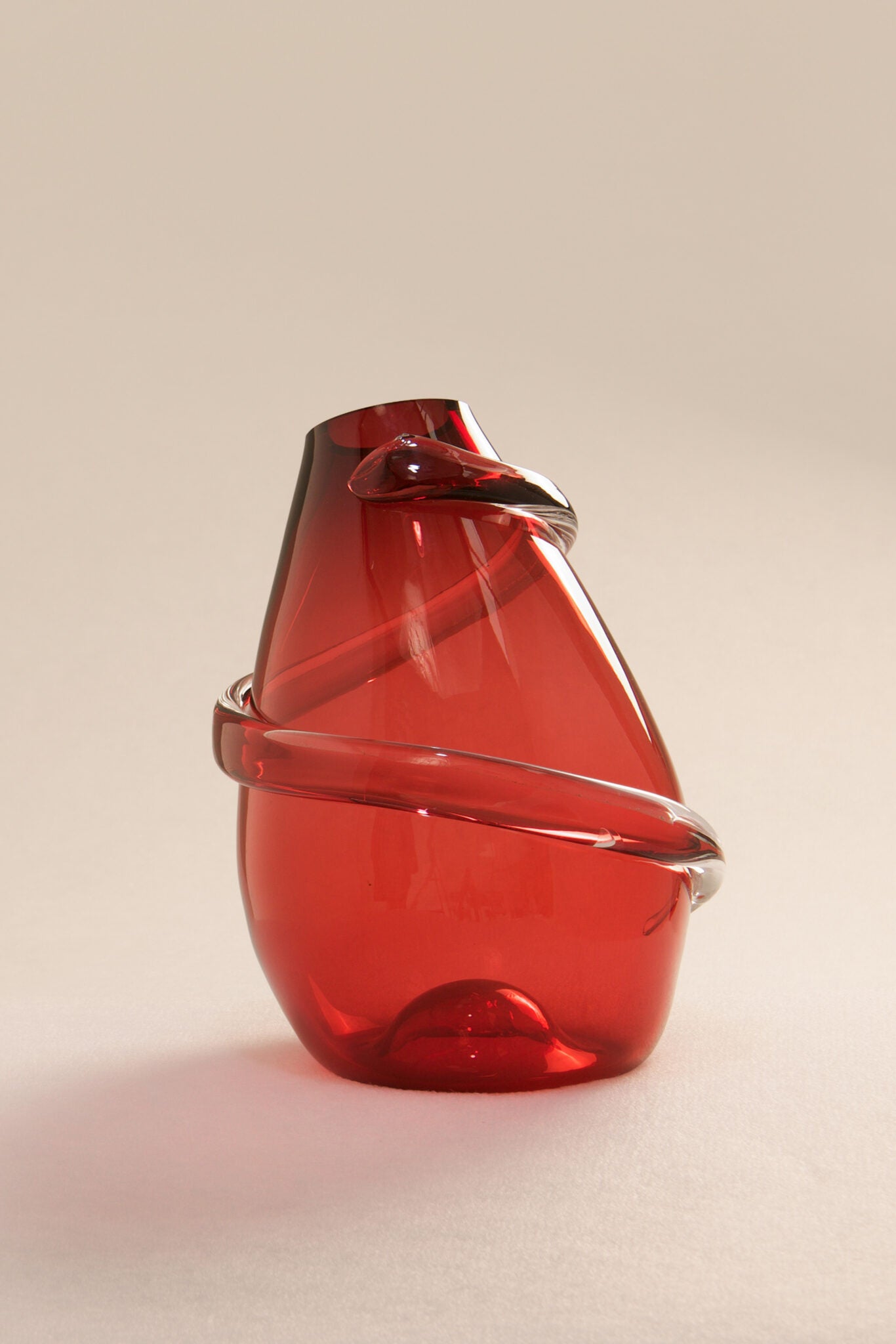 l'Anverre, Sem Schanzer “Drop Big Spiral” Vase in red glass