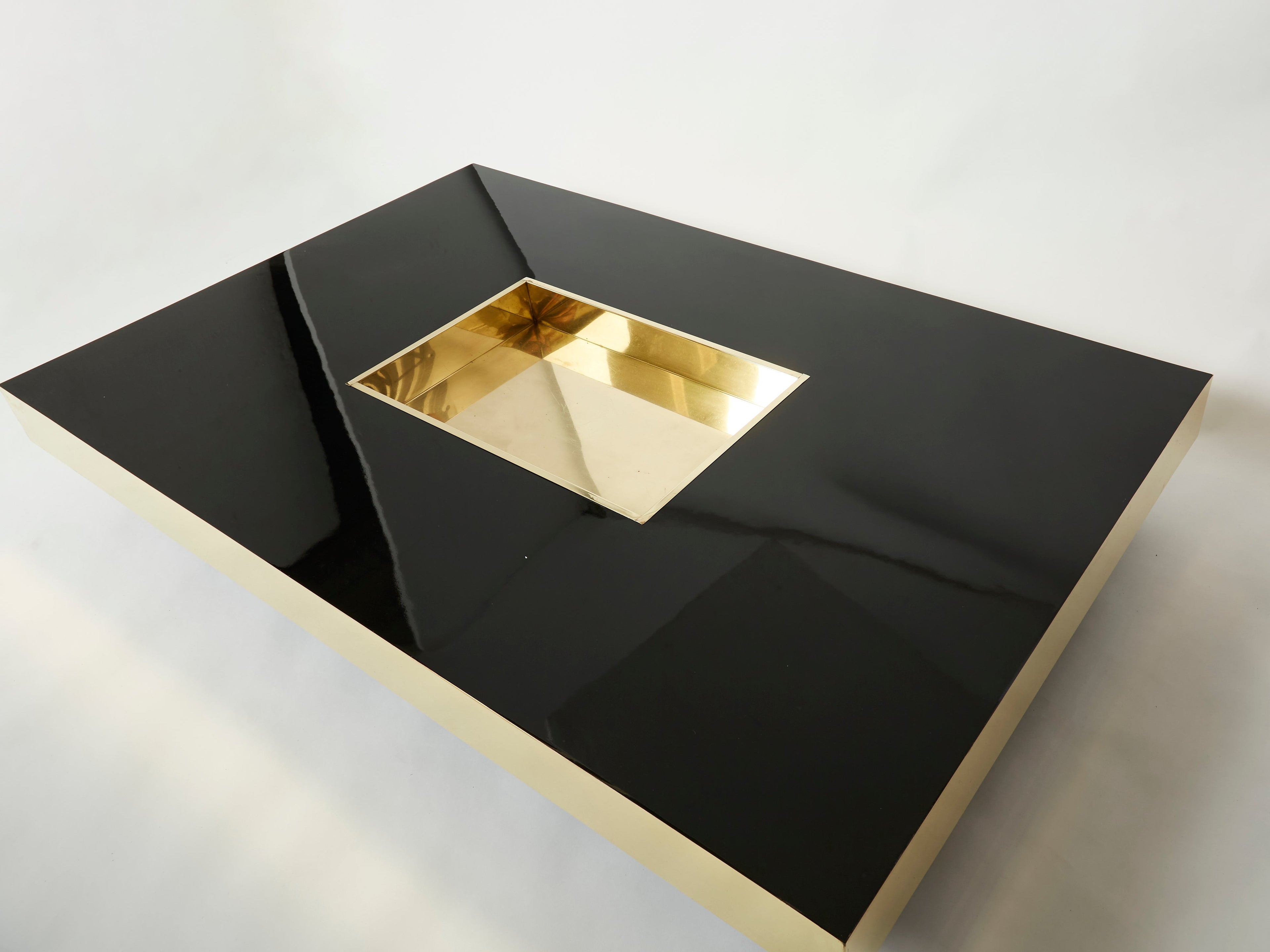 Rare extra large Willy Rizzo black lacquer and brass bar coffee table 1970s