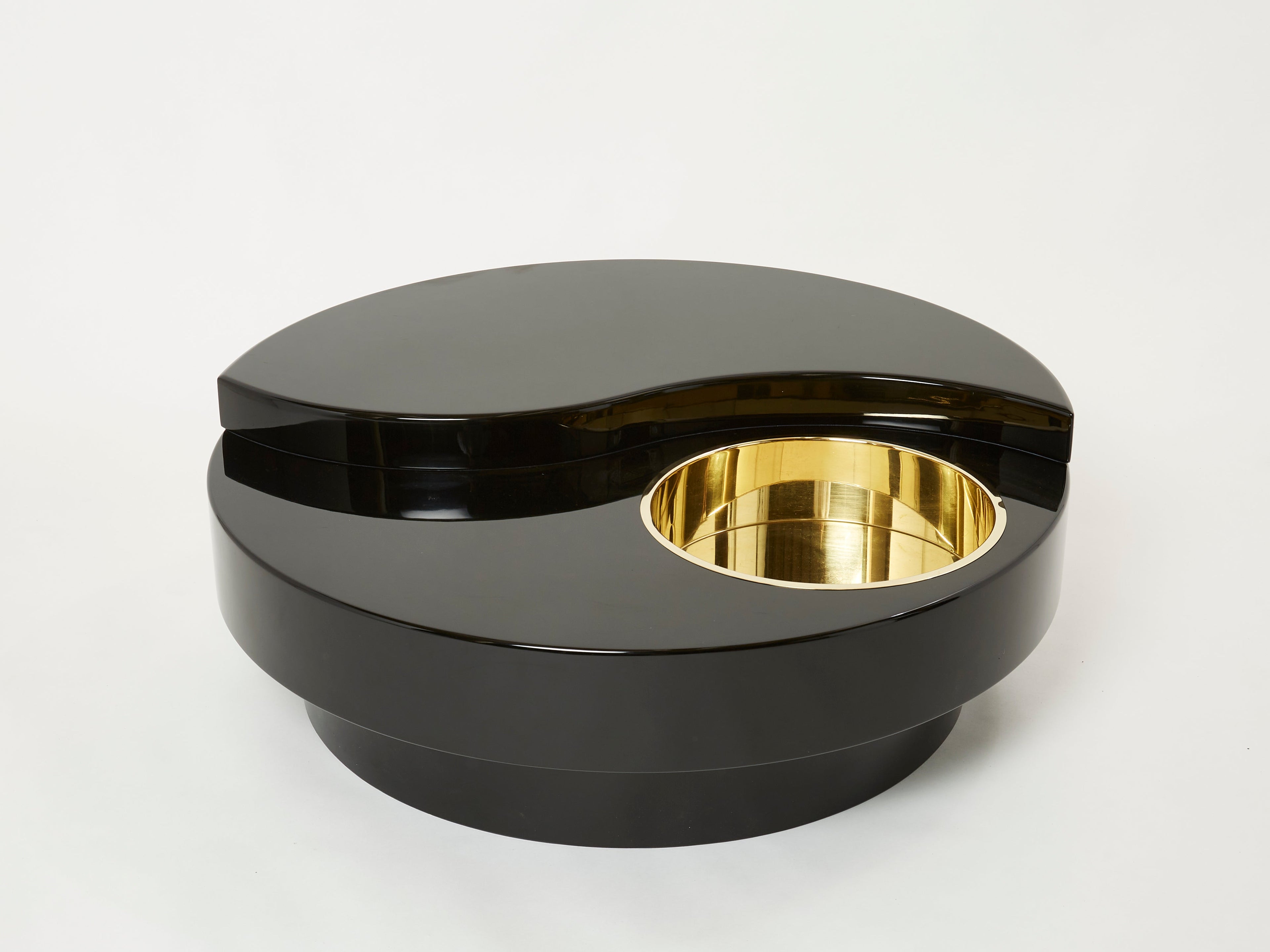 Willy Rizzo black lacquer brass bar swivel coffee table TRG 1970s