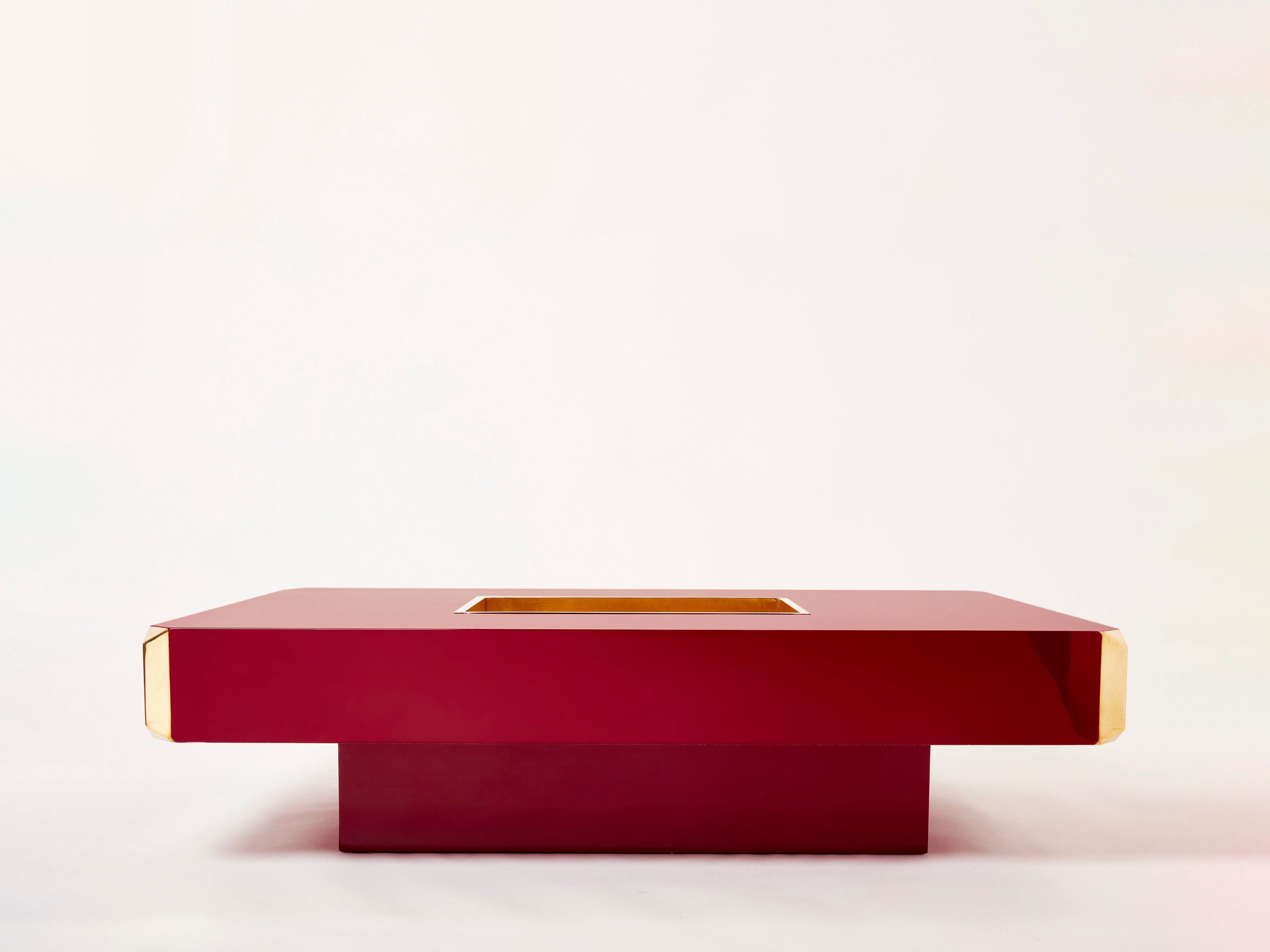 Willy Rizzo ruby red lacquer and brass bar coffee table Alveo 1970s