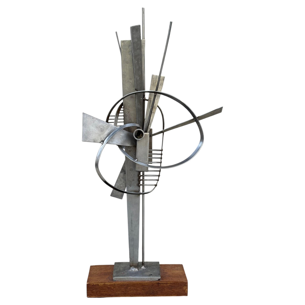 Beautiful sculpture by Alain Douillard