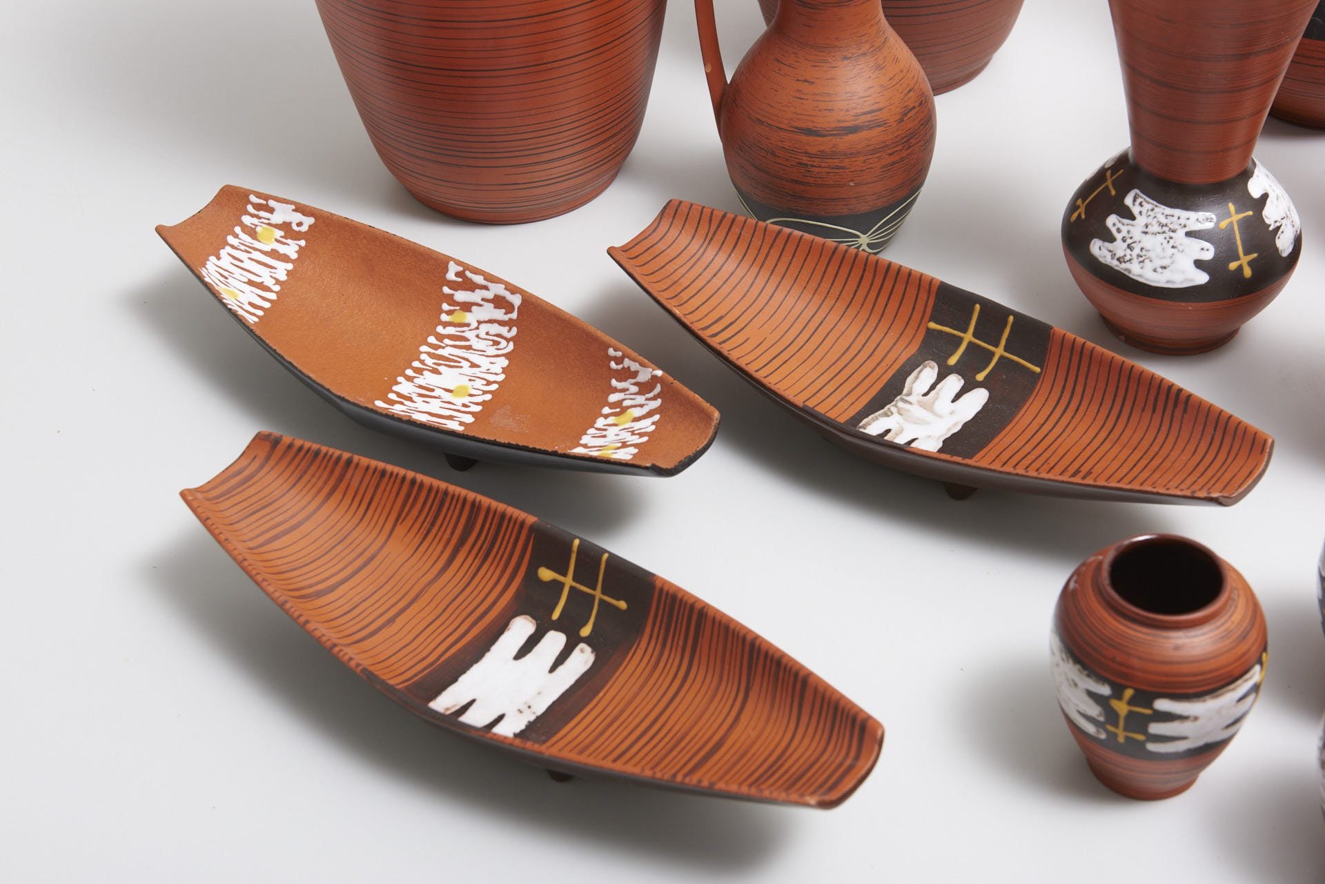 Lot ‘Keramos’ Pottery