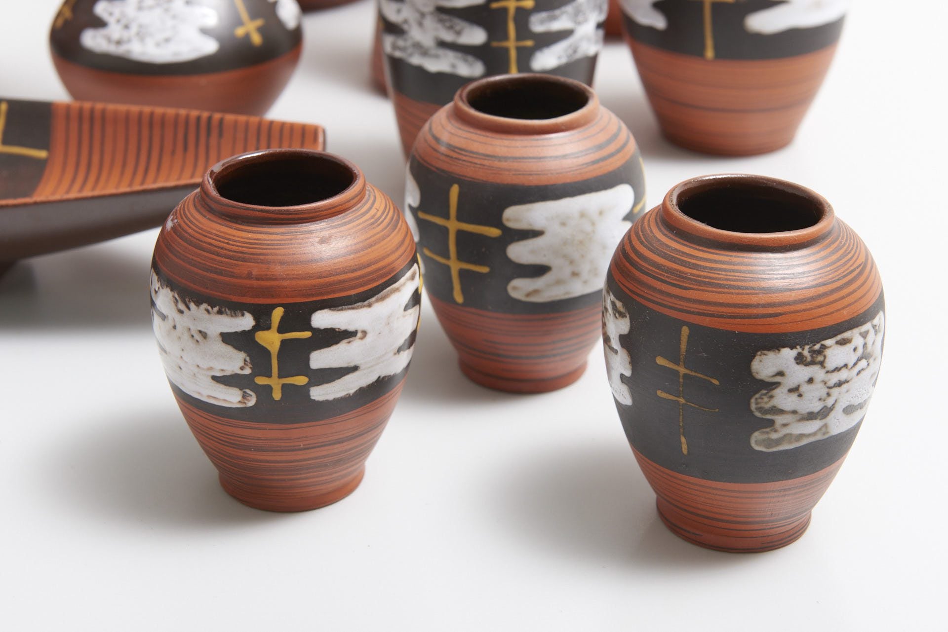 Lot ‘Keramos’ Pottery