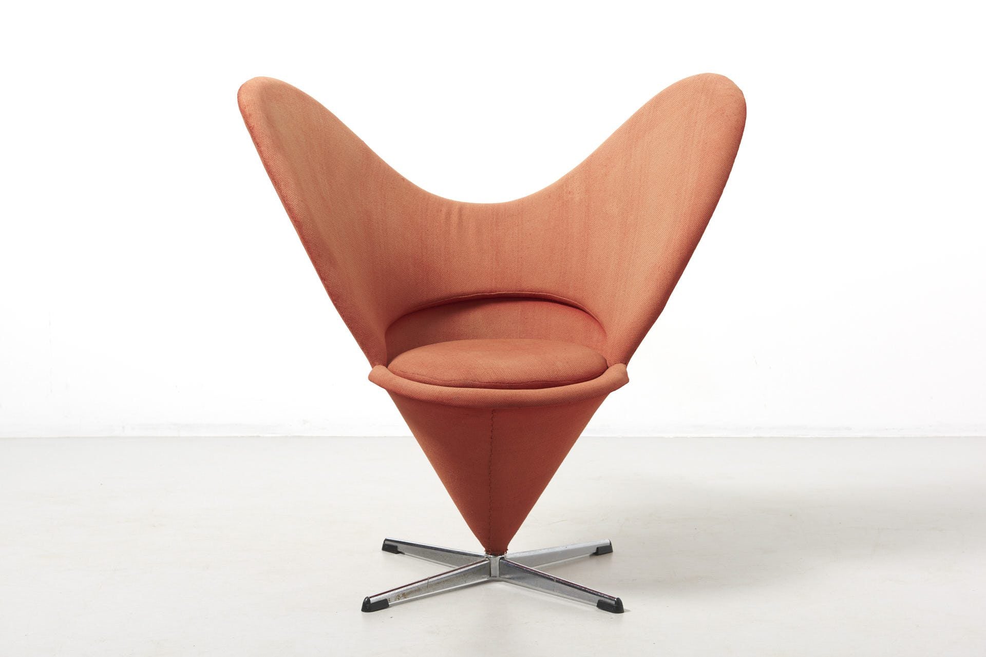 Verner Panton A Heart Cone Chair