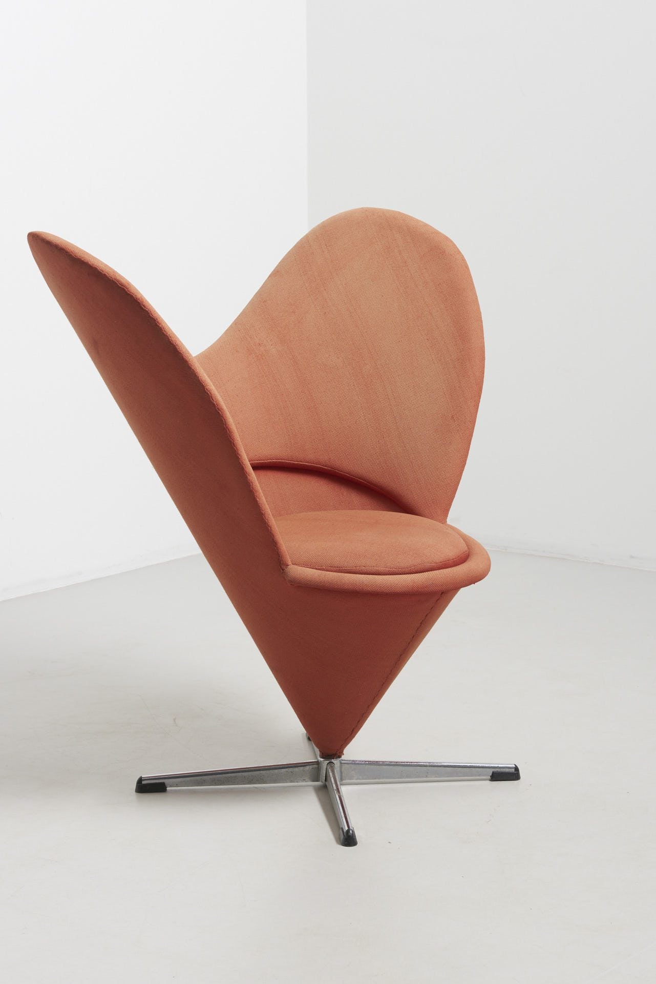 Verner Panton A Heart Cone Chair