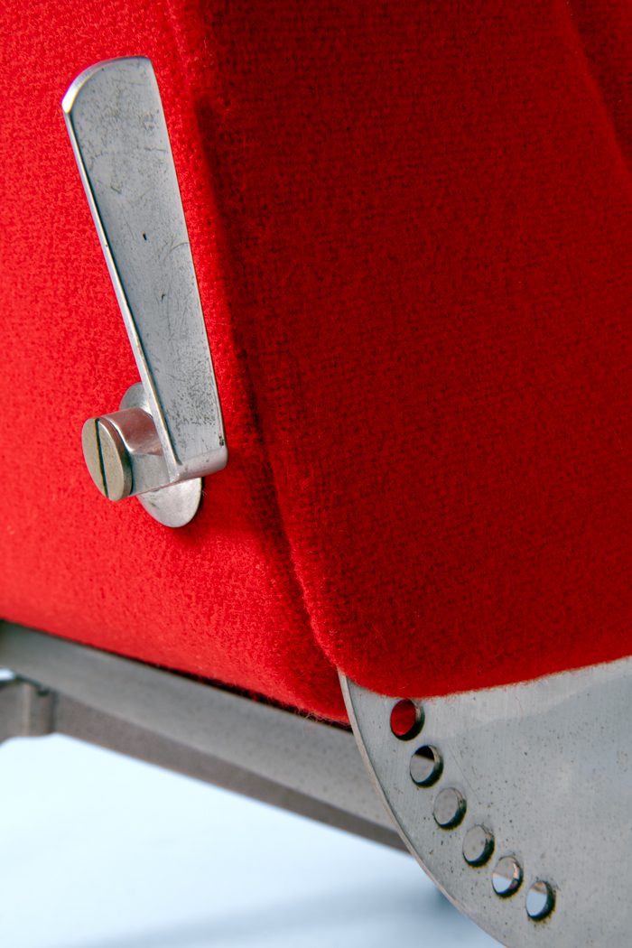 Osvaldo Borsani P40 Lounge Chair by Tecno